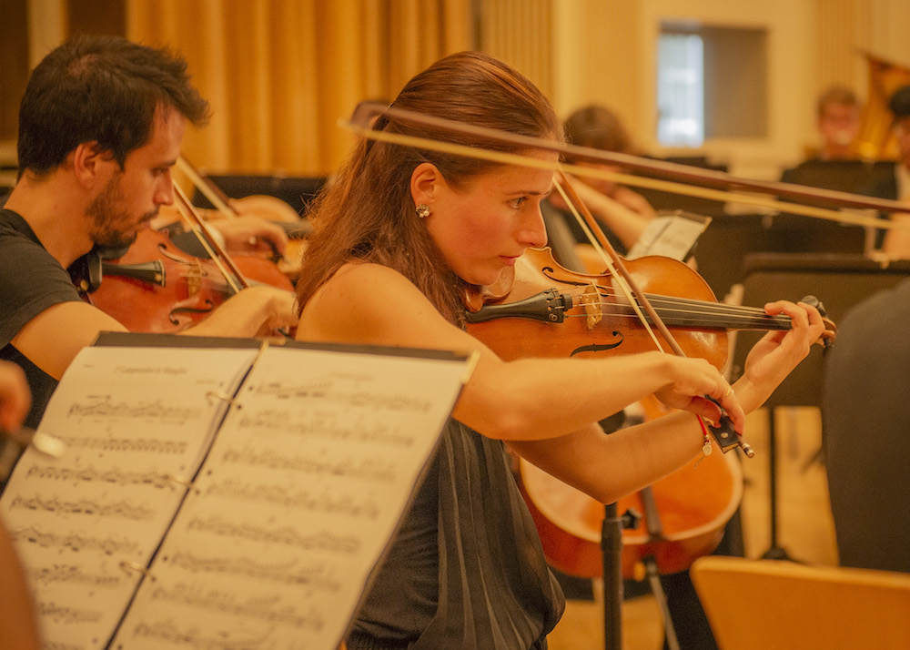 Die Neue Philharmonie MV spielt im September 2021 Werke von Mozart, Tschaikowski und Grieg.
